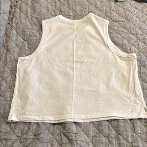 Lululemon cropped tank